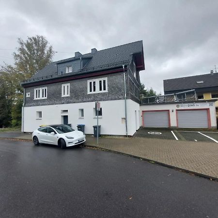 Kinderklinik 600M Zum Bahnhof 2A Siegen Bagian luar foto